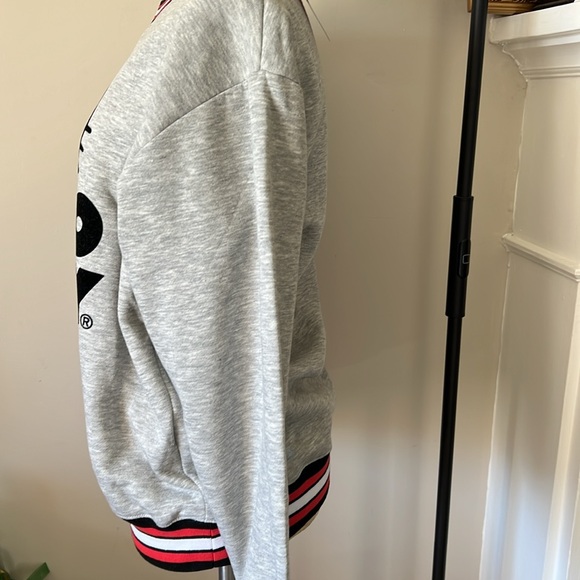 Authentic Hello Kitty Sweater - Picture 4 of 10